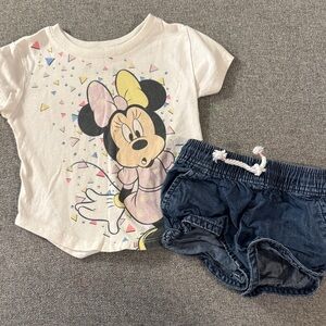5/$15- Minnie Mouse Graphic Tee & Denim Shorts Set - White & Navy